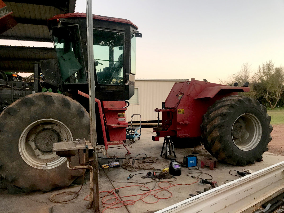 Articulated Tractor